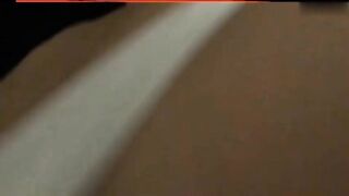 性欲较强 因老公长年外地出差 饥渴难耐邀请老同学来家做客 主动吸食被无套后入肥臀狠狠抽插