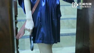 【天美传媒】娜宝【性爱笔记EP2】再用笔记操控泼辣少妇变成胯下母狗，高清720P原版首发【TM0164】