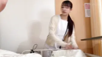 SDAM-084 一名护士在夜班期间接受了住院病人的性要求，被病人按倒在床单最深处，精液从缝隙中流了出来 #あきばもも #秋叶桃 #五日市芽依 #尾崎えりか #尾崎绘里香