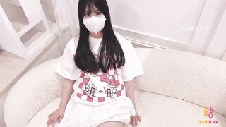 威胁同父异母的18岁妹妹做爱 小敏儿