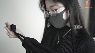 [糖心Vlog] 淫荡女秘书老板の私人玩物 - 桥本香菜