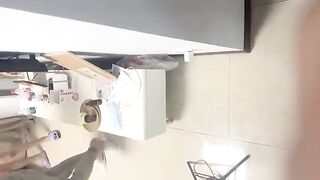 【激情多人行】护校大二一个寝室的姐妹花露脸未来的白衣天使重金出场民宿内淫乱4P完美力作